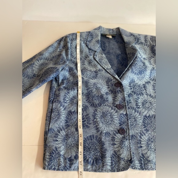 Vintage Orvis Blue Floral Jacket.Made in U.S.A. Size Small.Excellent Condition. - Picture 5 of 7